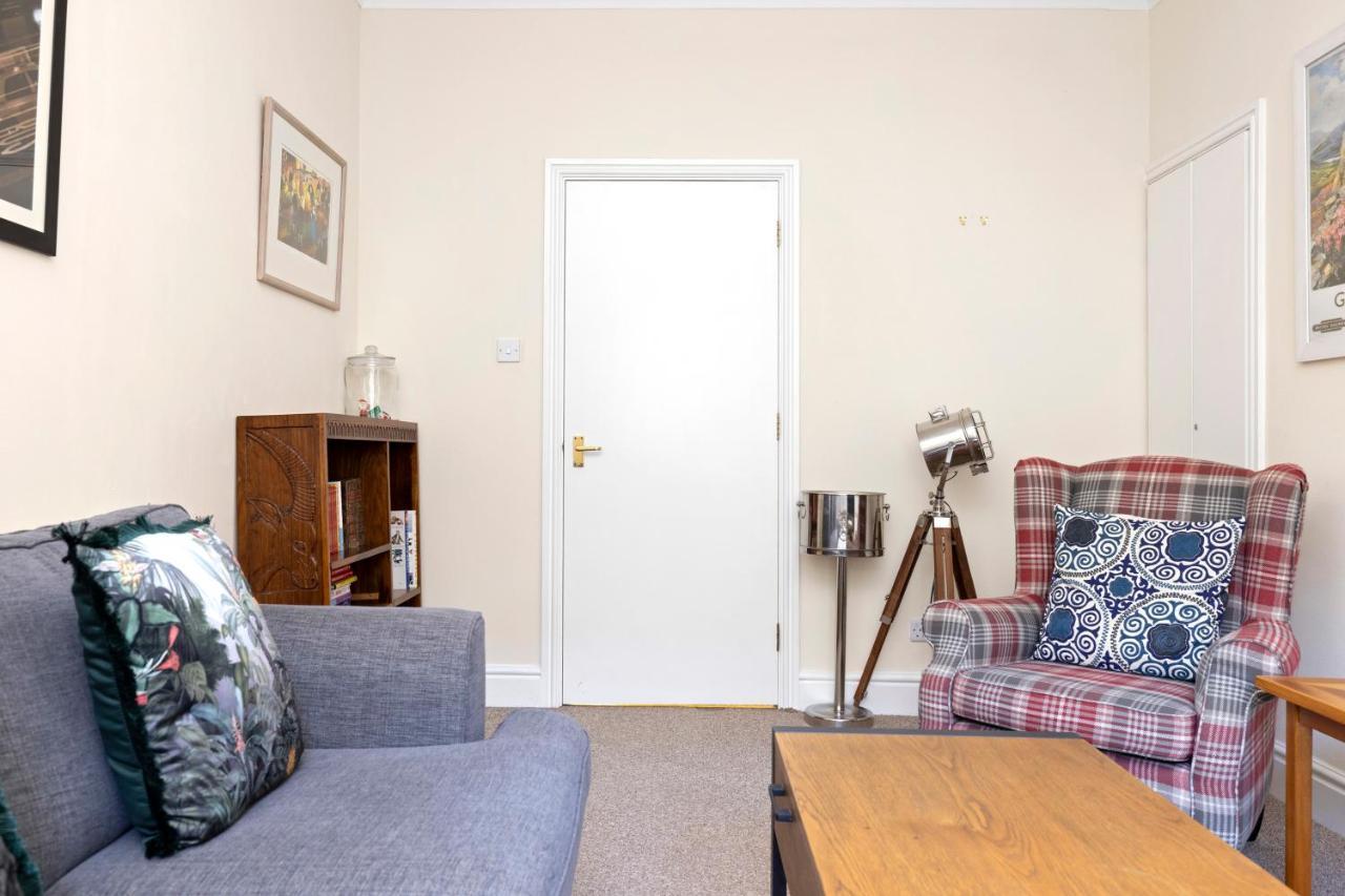 Apartamento Joivy Modern Flat On Rose Street Edimburgo Exterior foto