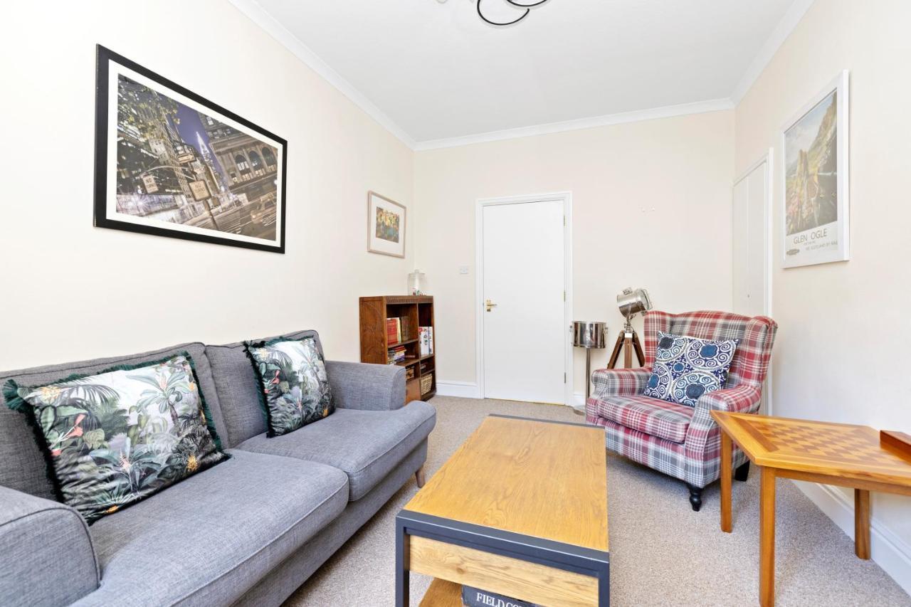 Apartamento Joivy Modern Flat On Rose Street Edimburgo Exterior foto
