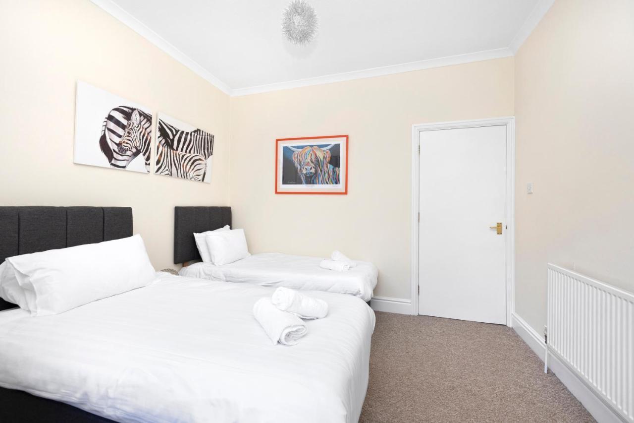 Apartamento Joivy Modern Flat On Rose Street Edimburgo Exterior foto