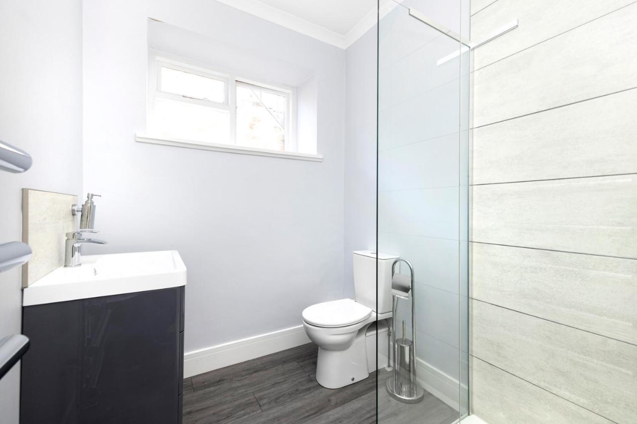 Apartamento Joivy Modern Flat On Rose Street Edimburgo Exterior foto
